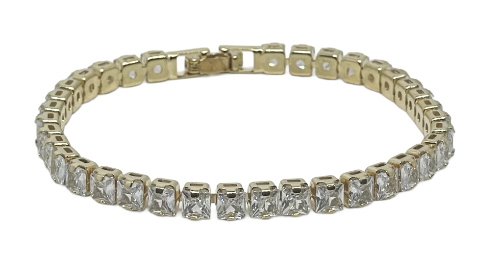 70597-var-main