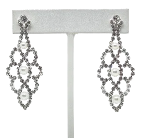 Aretes de Brillantitos Plateados con Perlas