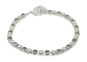 Pulsera con brillantitos y perlas