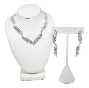 Set de collar y aretes de brillantitos