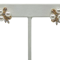 Aretes dorados de rodio con perlas