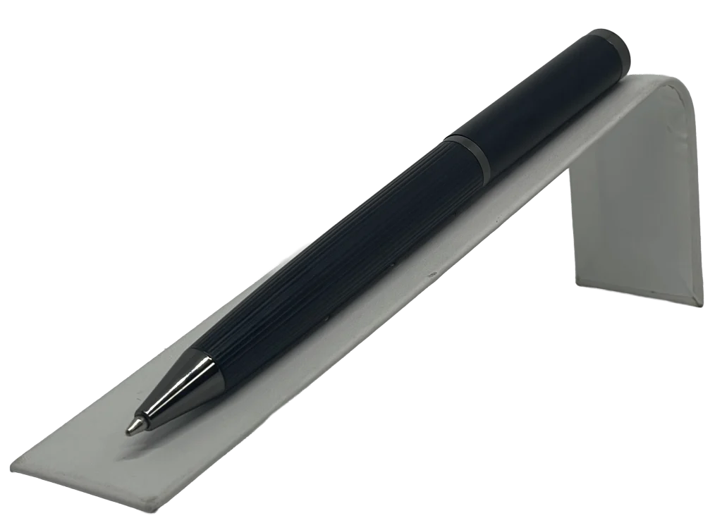 Lapicero de metal negro