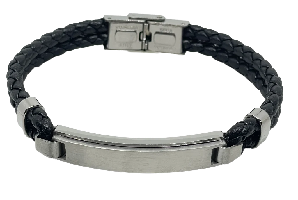 Pulsera negra de cuerina