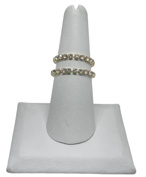 Set de anillos elásticos dorados con brillantitos